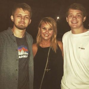 Meet your Posher, Ethan